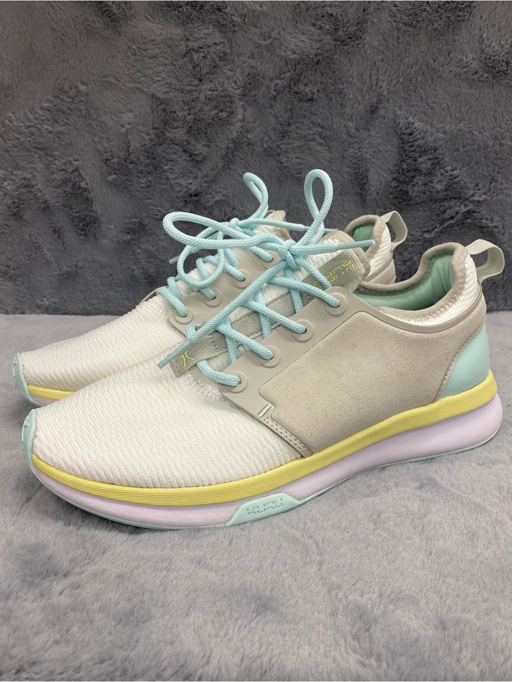 Kuru Atom Cloud Shoes Women’s Size 8 White Gray Blue Running Walking Casual